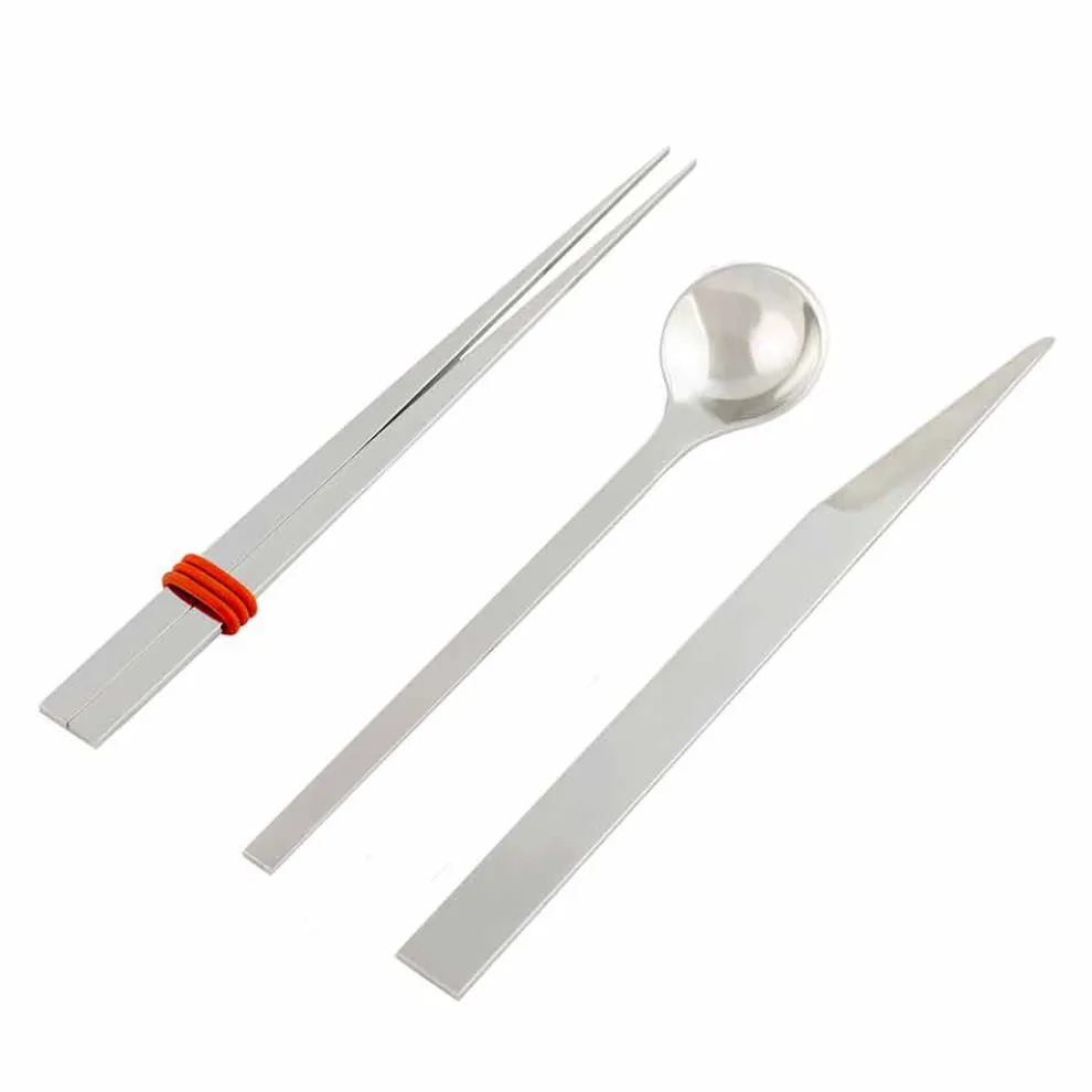 Edelstahlbesteck mit italienischen Luxus-Design-Essstäbchen - Carronde