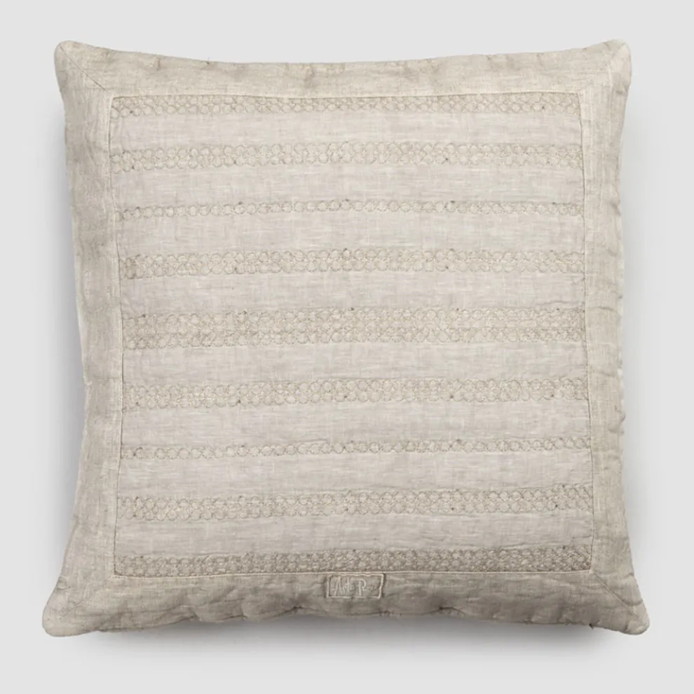 Quadratischer Kissenbezug aus Kreideleinen oder Retro-Dekor mit Kugelnstickerei und Rahmen - Ellenbogen