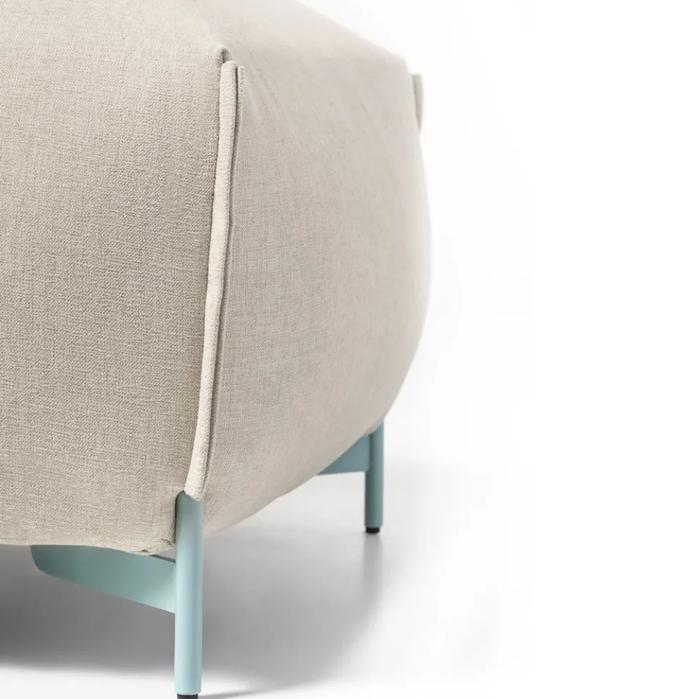 Gartenhocker aus Stoff mit Metallfüßen Made in Italy - Butter