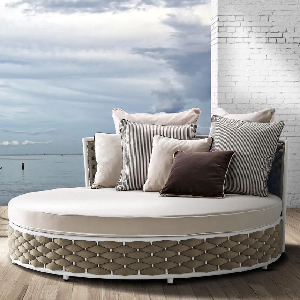 Outdoor-Tagesbett aus Aluminium und handgewebtem Stoff - Reda