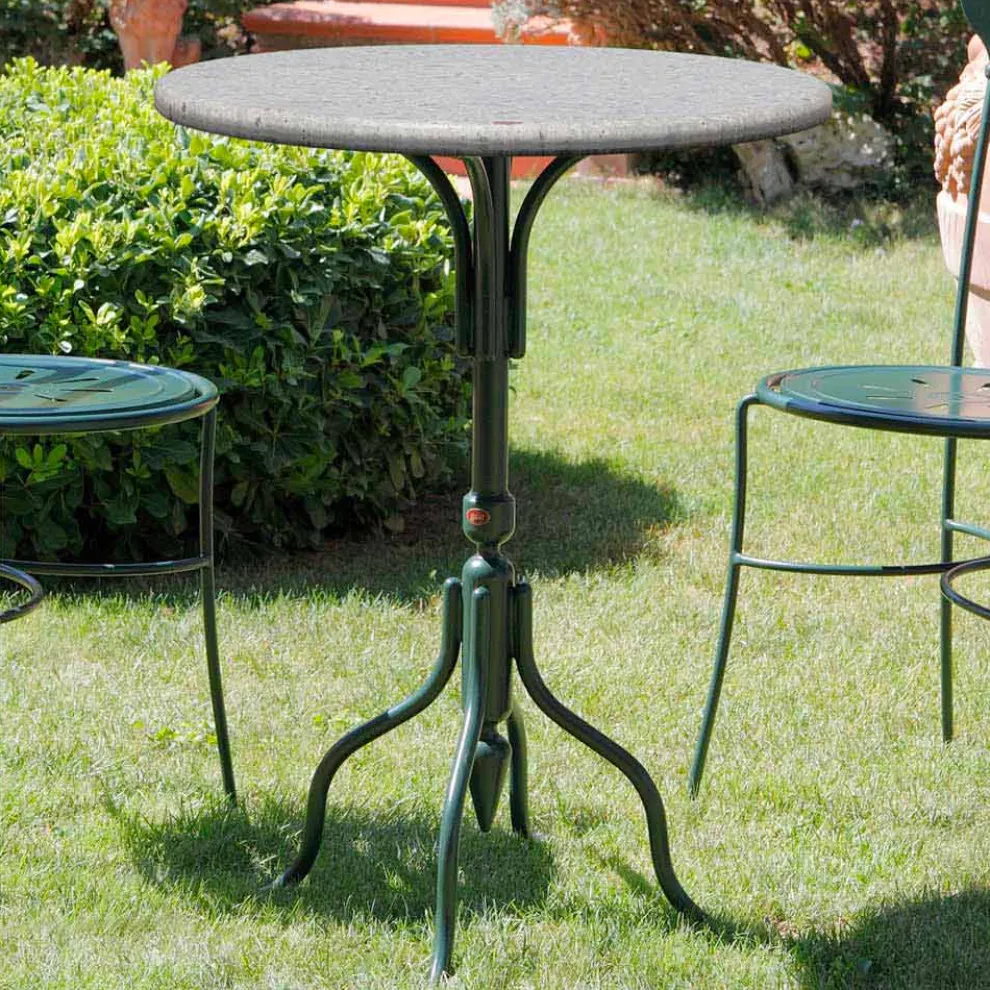 Outdoor-Couchtisch aus Stein, handgefertigt in Italien - Livigno