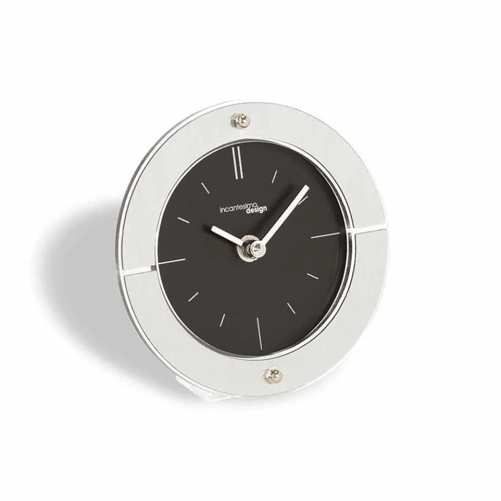 moderne Tischuhr in unterschiedlichen Farbvarianten Aria