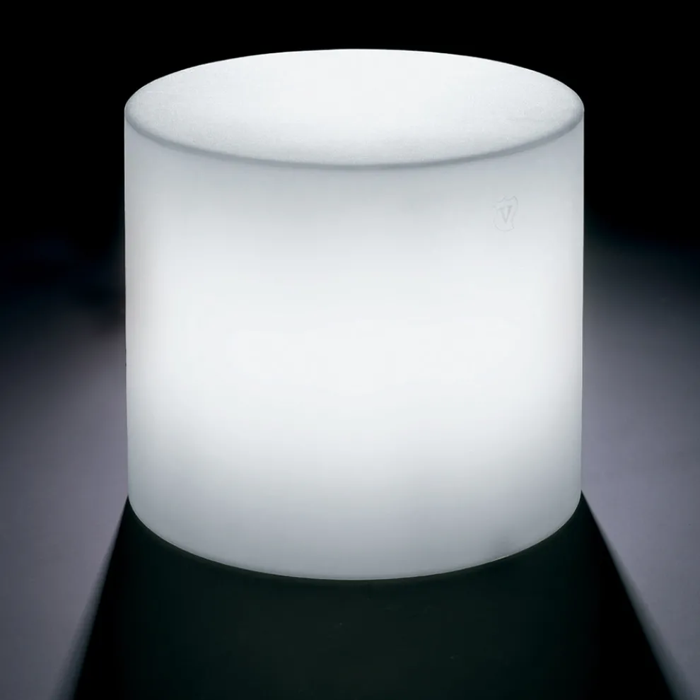 Heller Outdoor-Couchtisch aus weißem Polyethylen Made in Italy - Derti