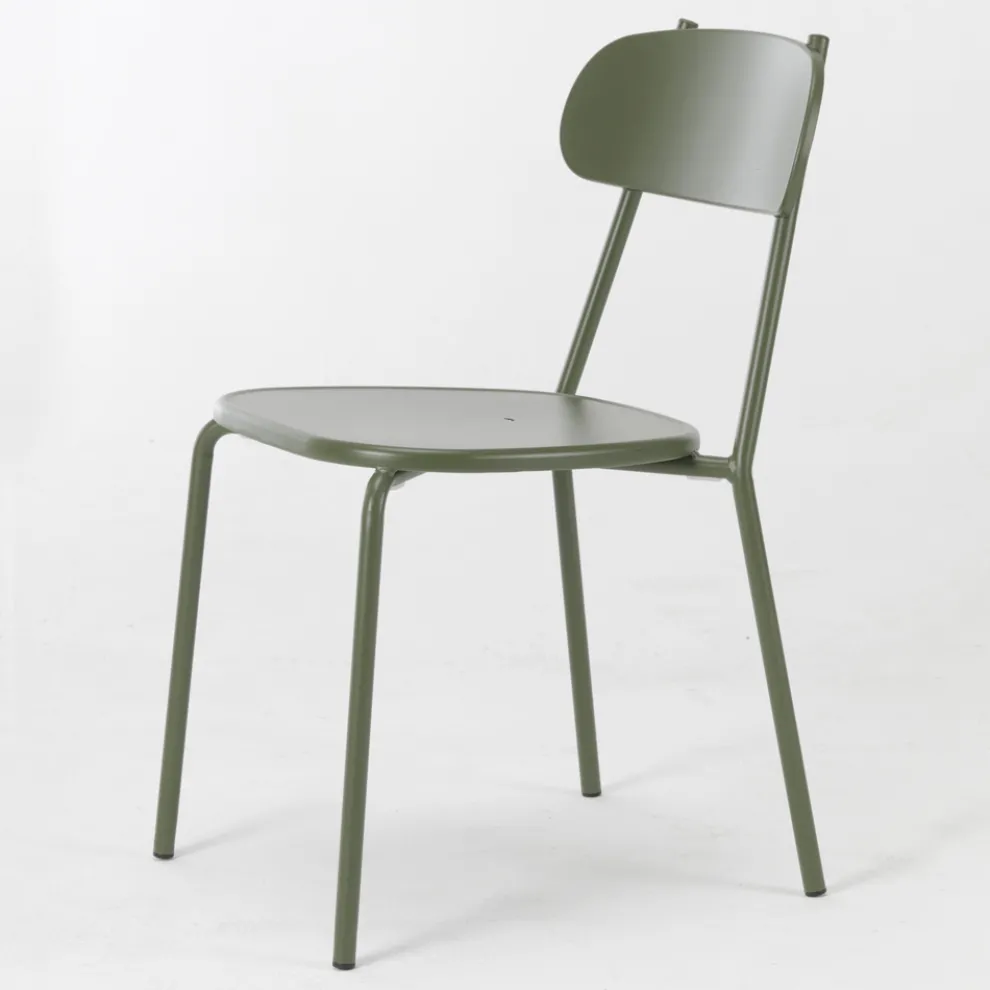 Stapelbarer Outdoor-Stuhl aus farbigem Metall Made in Italy 4 Stück - Pixie