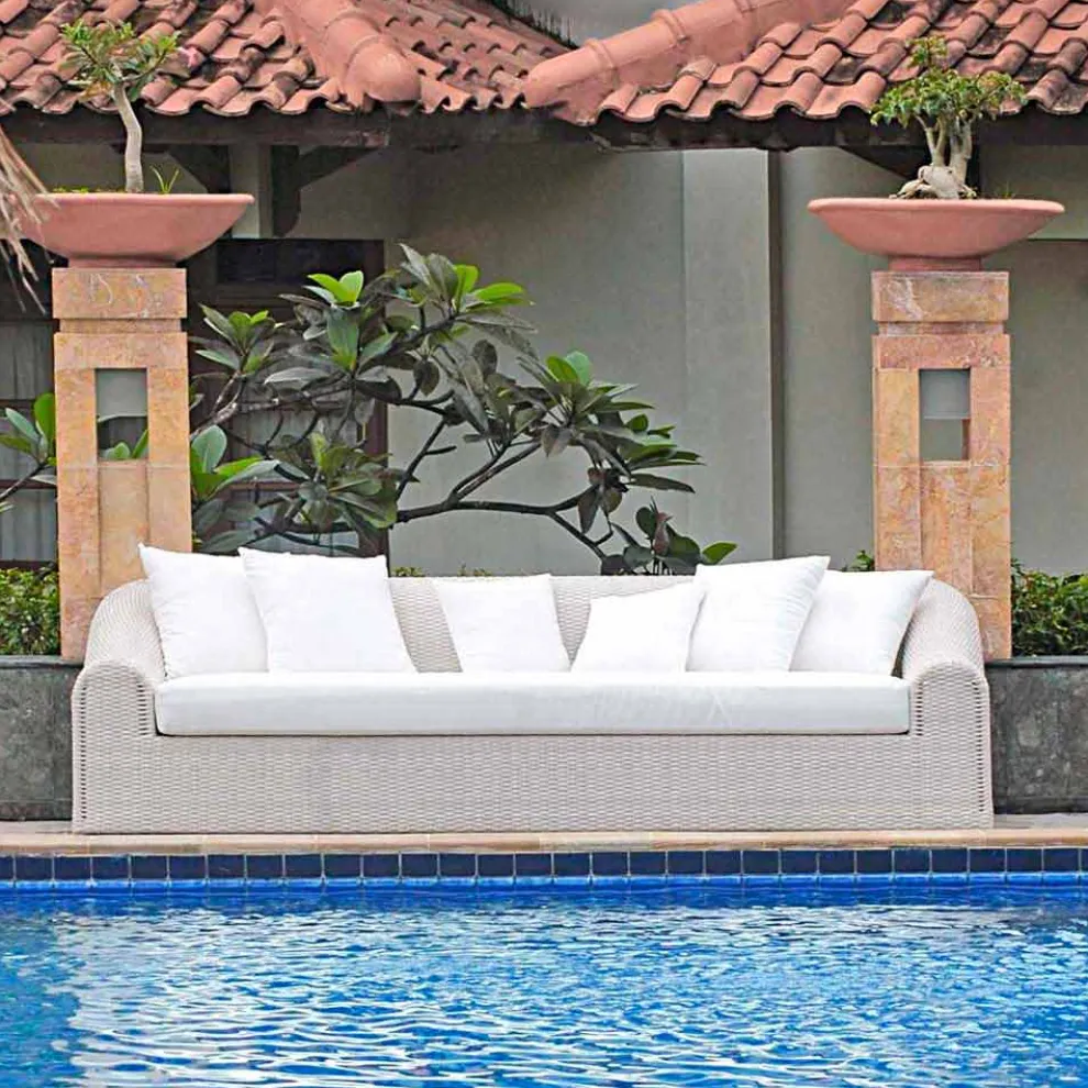 Gartensofa groß handgeflochten in modernem Design Cooper