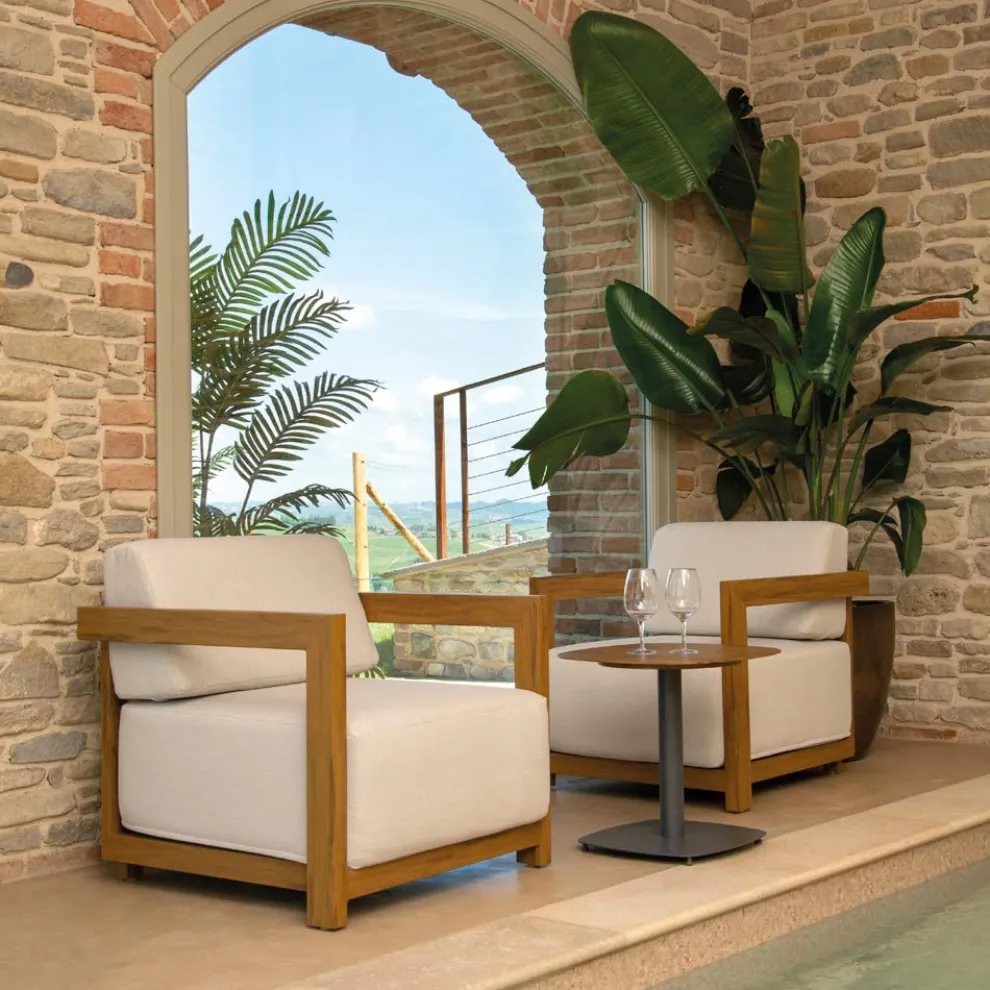 2 Sessel mit Aluminiumtisch mit Thermotransfer-Holzeffekt - Camper