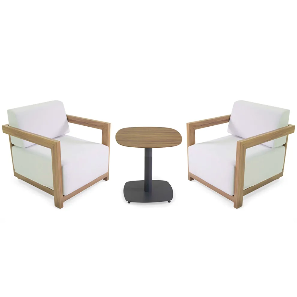 2 Sessel mit Aluminiumtisch mit Thermotransfer-Holzeffekt - Camper