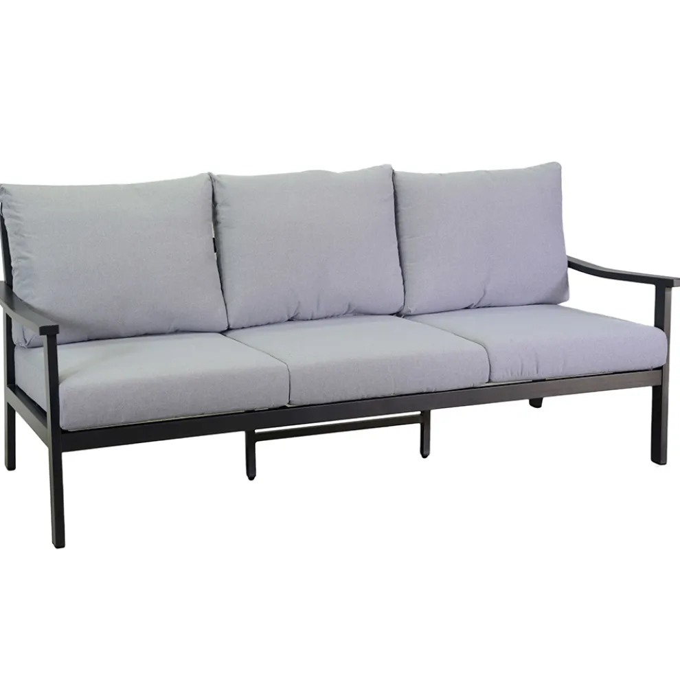 Wohnzimmer, bestehend aus 1 Sofa, 2 Sesseln und 1 Couchtisch - Tisch