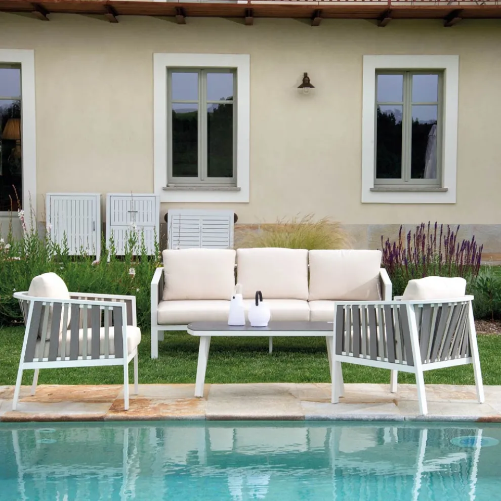 Outdoor Lounge aus weißem Aluminium und cremefarbenen Polstern - Relaz