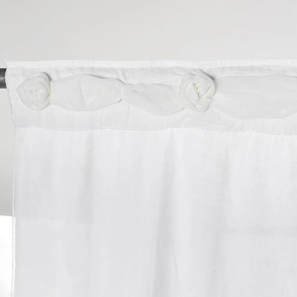 Weißer Leinenvorhang mit Organza und Stickerei, Design Made in Italy - Marpessa