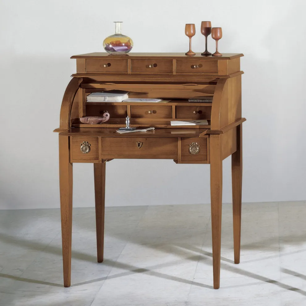 Schreibtisch mit 6 Außenschubladen, 3 Innenschubladen und 1 Fach, hergestellt in Italien – Marte