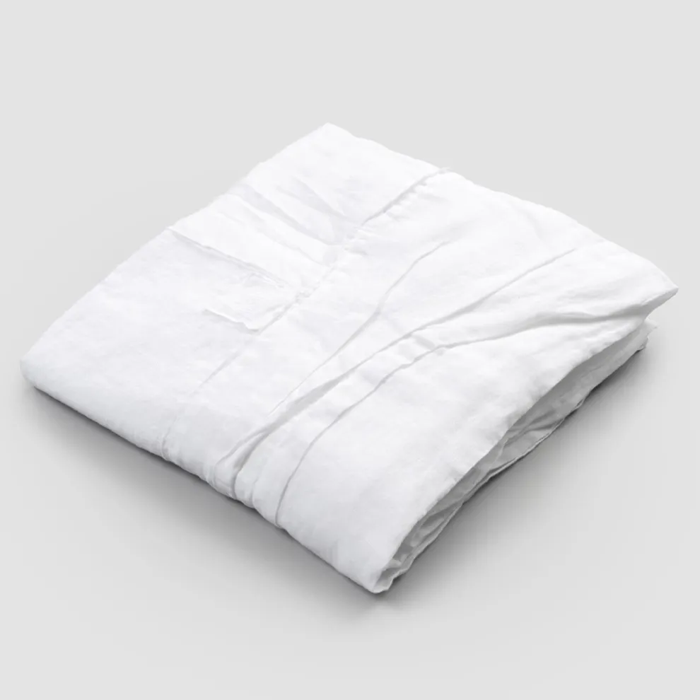 Weiße Leinentischdecke mit italienischem Luxus-Plissee-Motivrand - Tippel