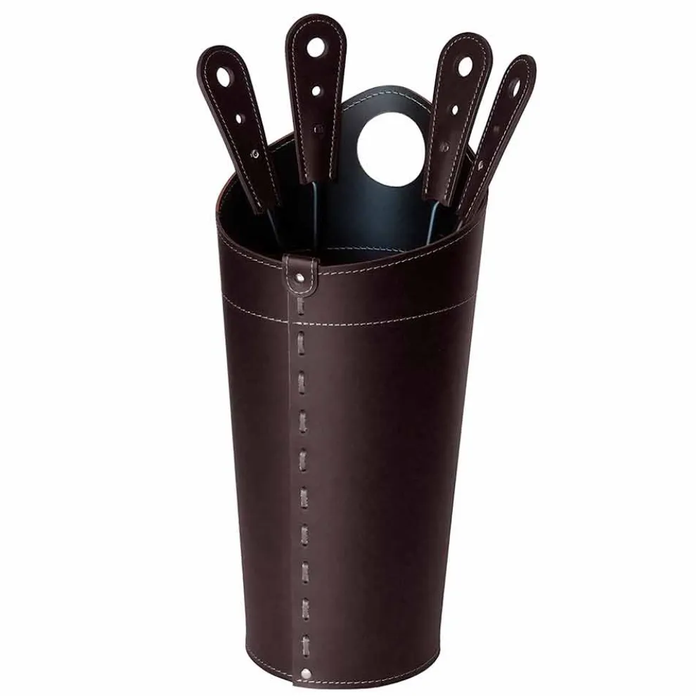 Kaminzubehör mit Nilar Lederhaltern, modernes Design