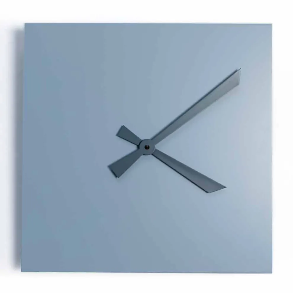 Industrielle und moderne quadratische Wanduhr von italienischem Design - Titan