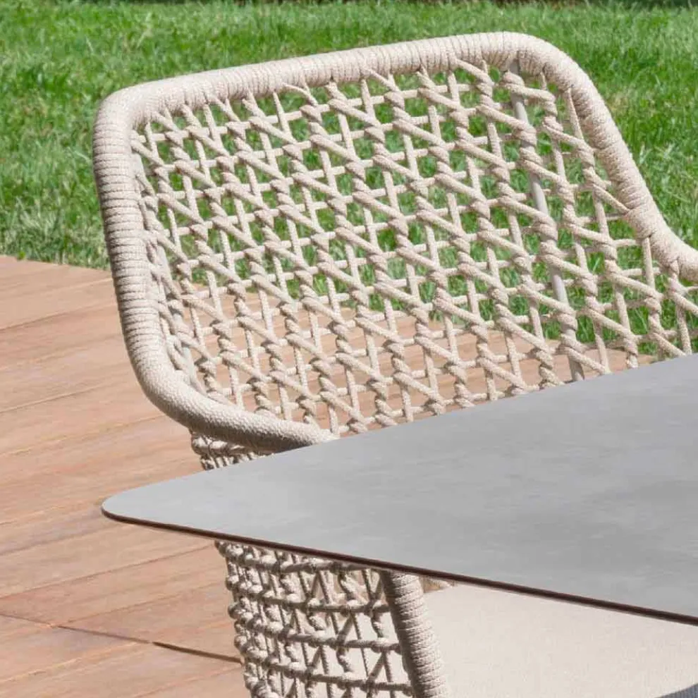 Moderner Outdoor-Sessel aus Stoff und Aluminium Varaschin Emma