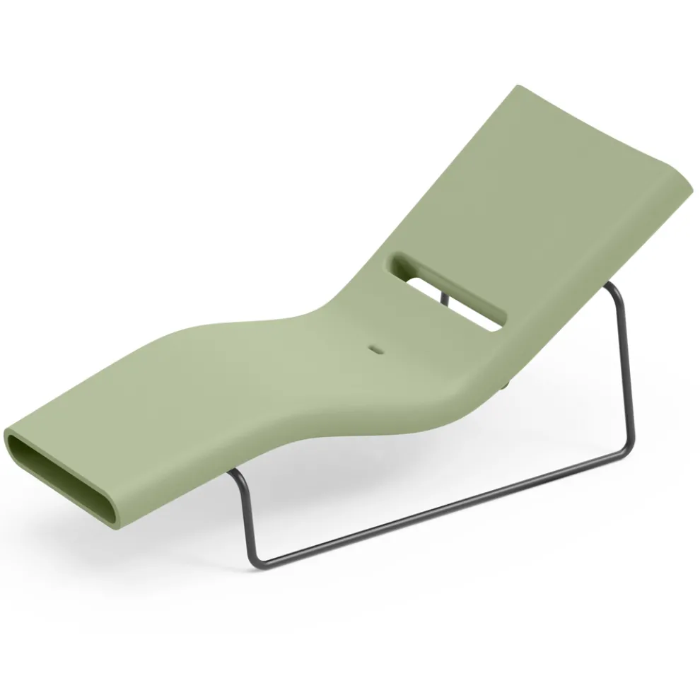 Gartenliege aus Polyethylen in verschiedenen Farben mit Metallstütze - Bollo