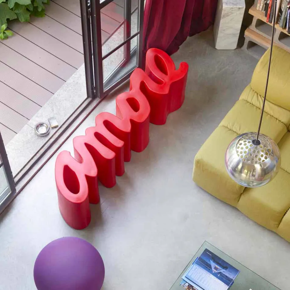 Design farbige Außen- / Innenbank Slide Amore