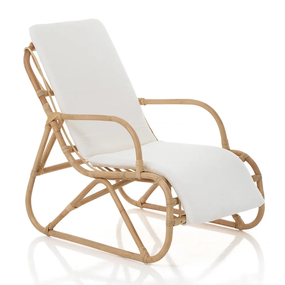 Sessel für Innen- und Außenbereiche aus Rattan und Baumwollkissen - Jouer