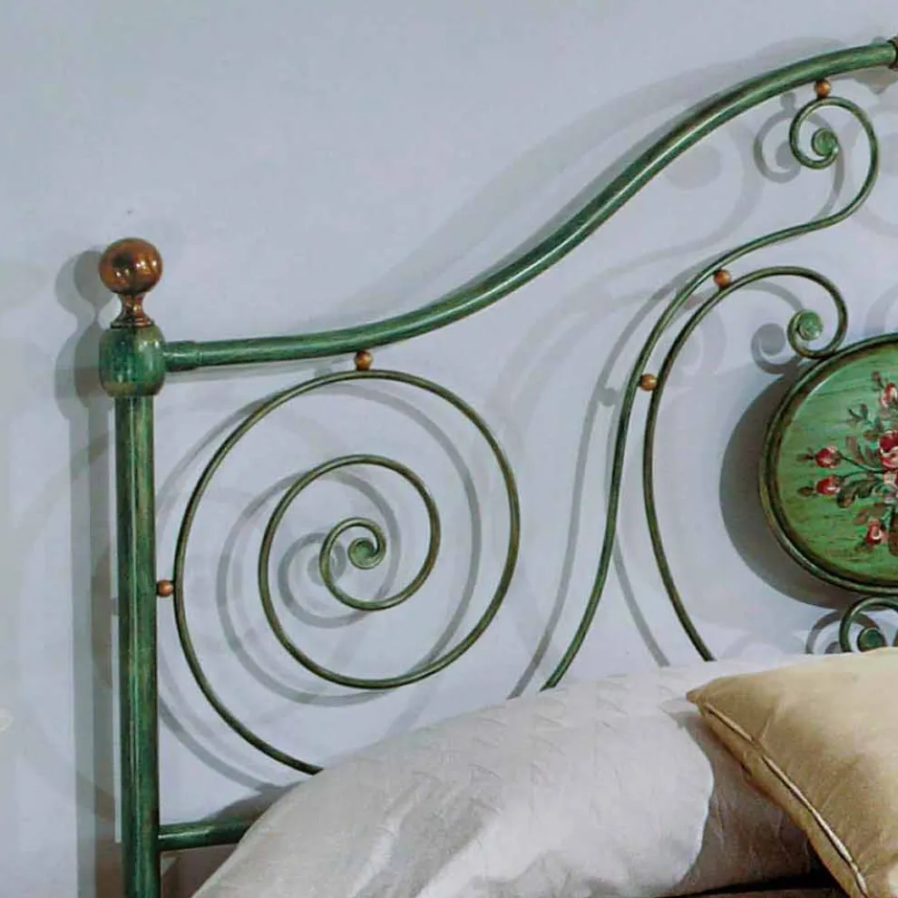 Doppelbett aus Schmiedeeisen mit Dekorationen Rachael 160x190 cm