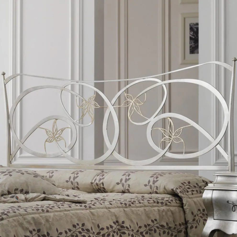 Doppelbett mit Fußteil in verschiedenen Ausführungen, hergestellt in Italien – Natur