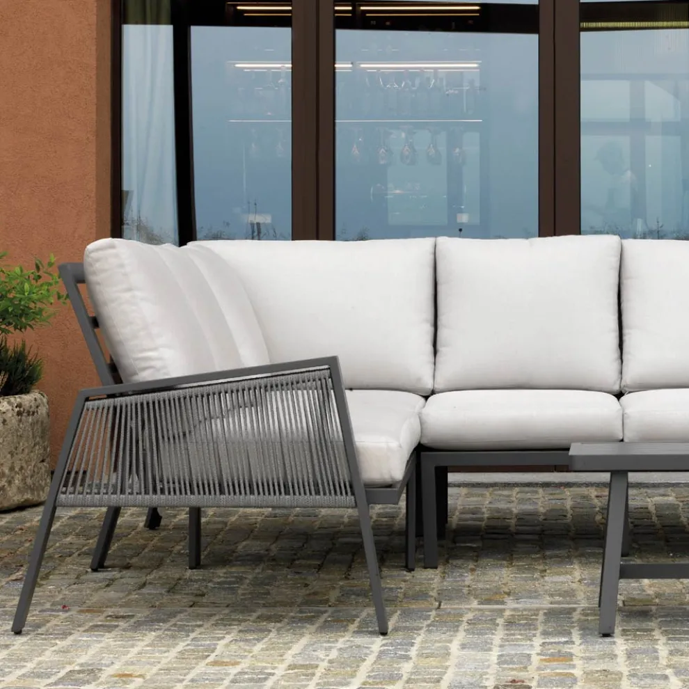 Gartenlounge mit Sofa und Couchtisch aus Aluminium - Label
