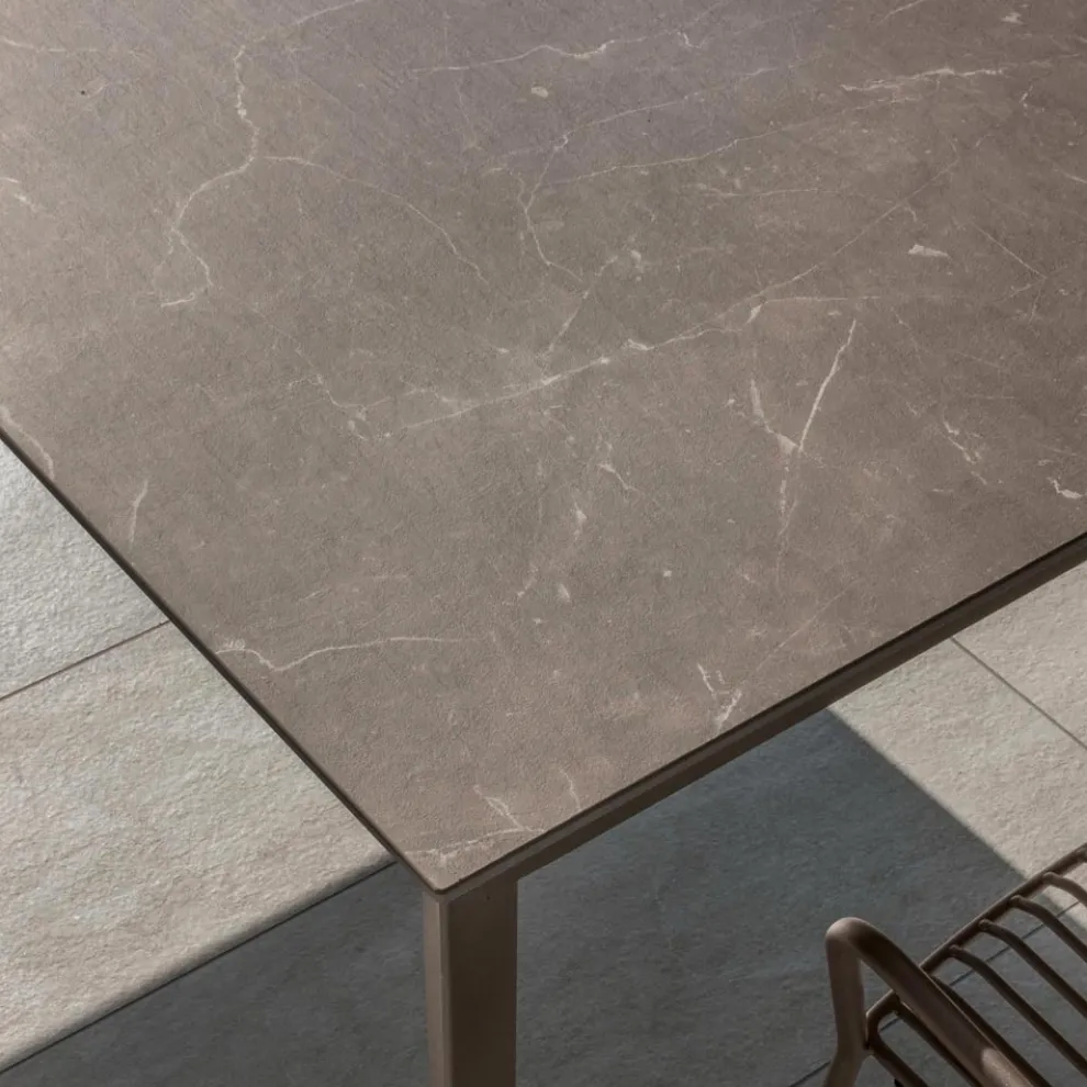 HPL-Gartentisch mit Aluminiumstruktur Made in Italy - Carl