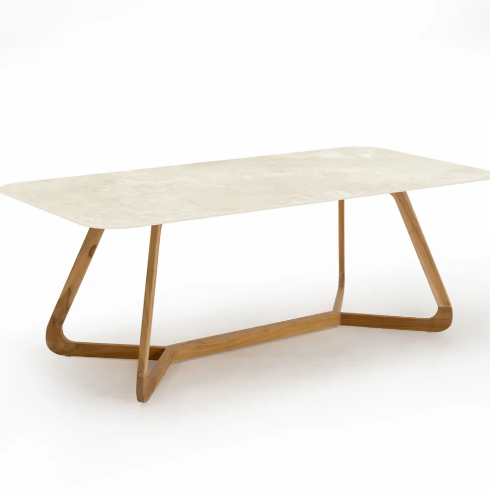 Tisch mit Holzsockel und Chianca di Ostuni-Keramikplatte - Infinity