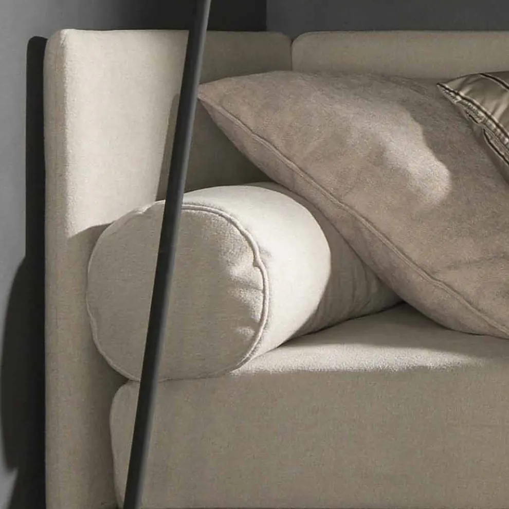 Letto singolo con testiera sagomata und pannello laterale, Line8 Bolzan