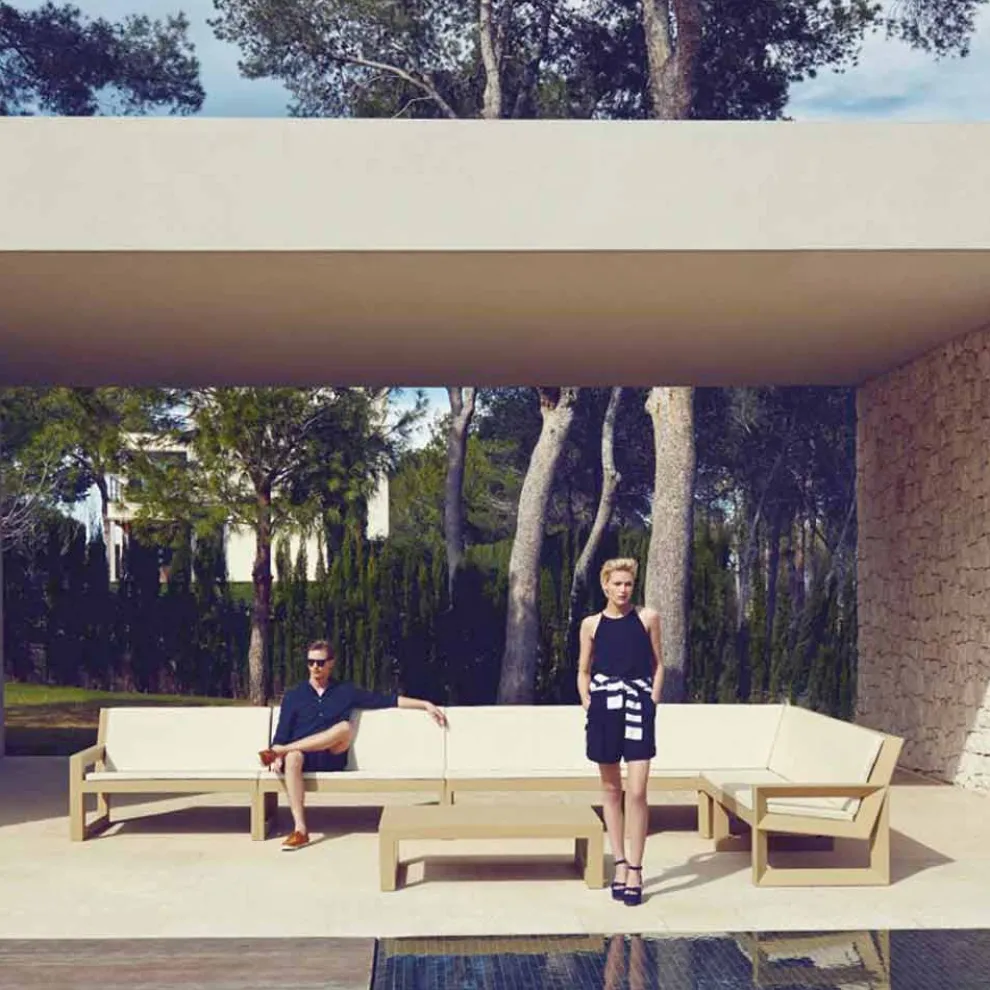 Wohnzimmer im Freien von Vondom Frame aus Polyethylen in modernem Design