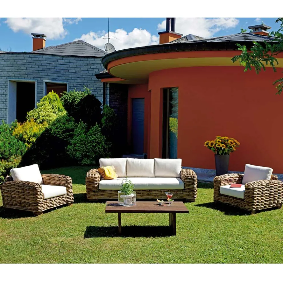 Rattan-Gartenlounge mit Couchtisch und Kissen aus Holz - Hugues