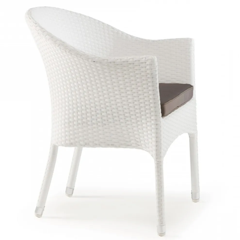 Stapelbarer Stuhl aus Aluminium mit weißem Korbgeflecht - Bruma