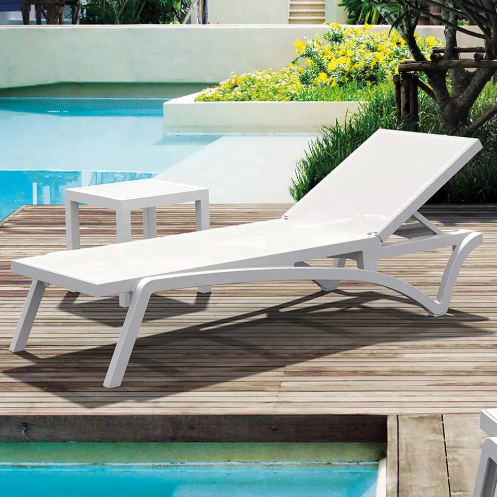 Stapelbare Gartenliege aus Polypropylen und farbigem Textilen - Artelia