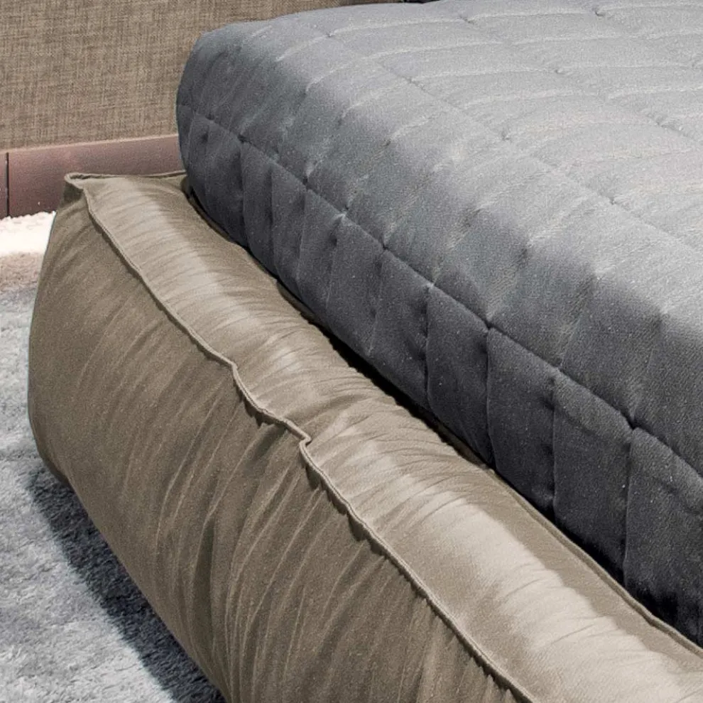 Doppelbett mit optionalem Lattenrost und Stauraumelement Made in Italy - Ribelle