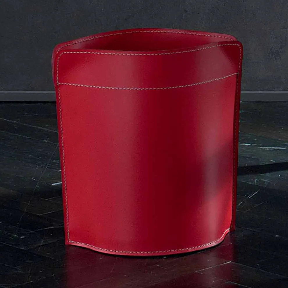 Papierkorb aus recyceltem Canistro-Leder in Italien