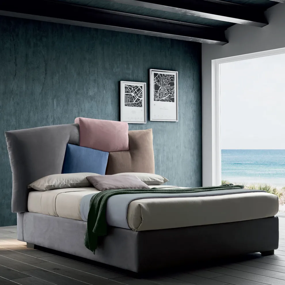 Gepolstertes Doppelbett mit Stoffbehälter - Belle