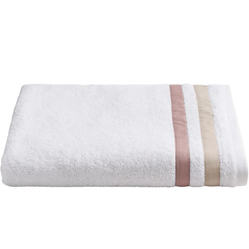 Duschtuch aus Baumwollfrottee mit doppelter Rüsche aus Baumwollperkal - Serenity