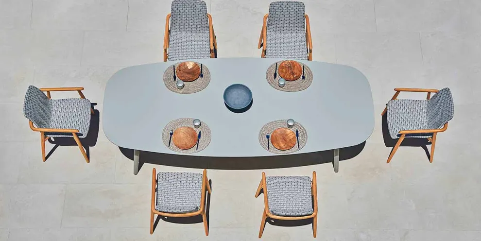 Design Gartentisch aus farbigem Aluminium Varaschin Ellisse