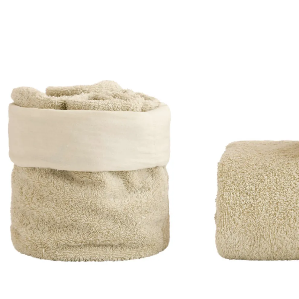 8-teiliges Badezimmerset aus Frottee aus reiner Baumwolle, komplett stückgefärbt – glatt