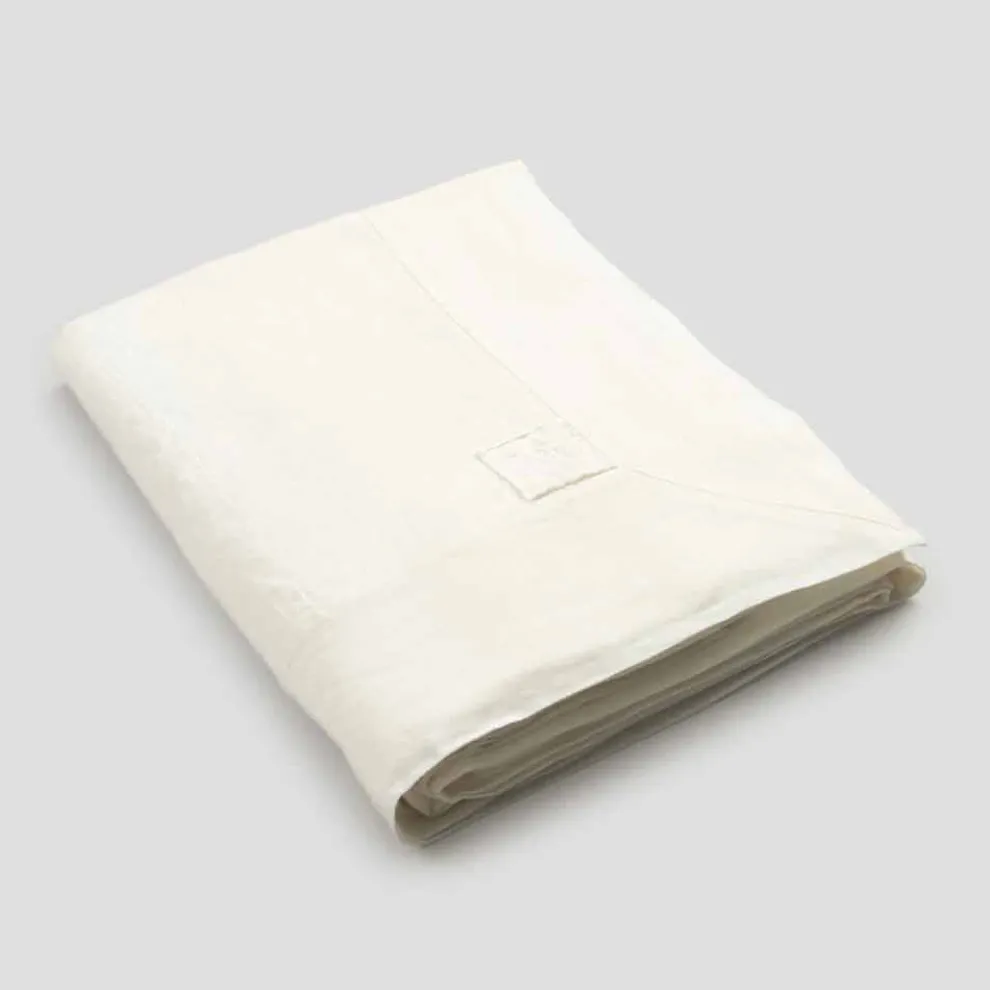 Große rechteckige schwere weiße Leinentischdecke mit gerahmten Kanten - Davinci