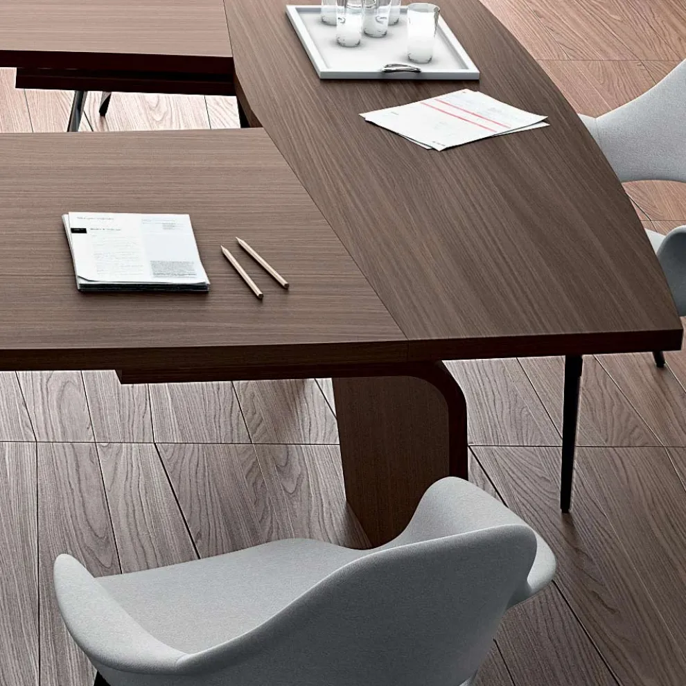 Moderner Besprechungstisch von Andrea Stramigioli - Butterfly