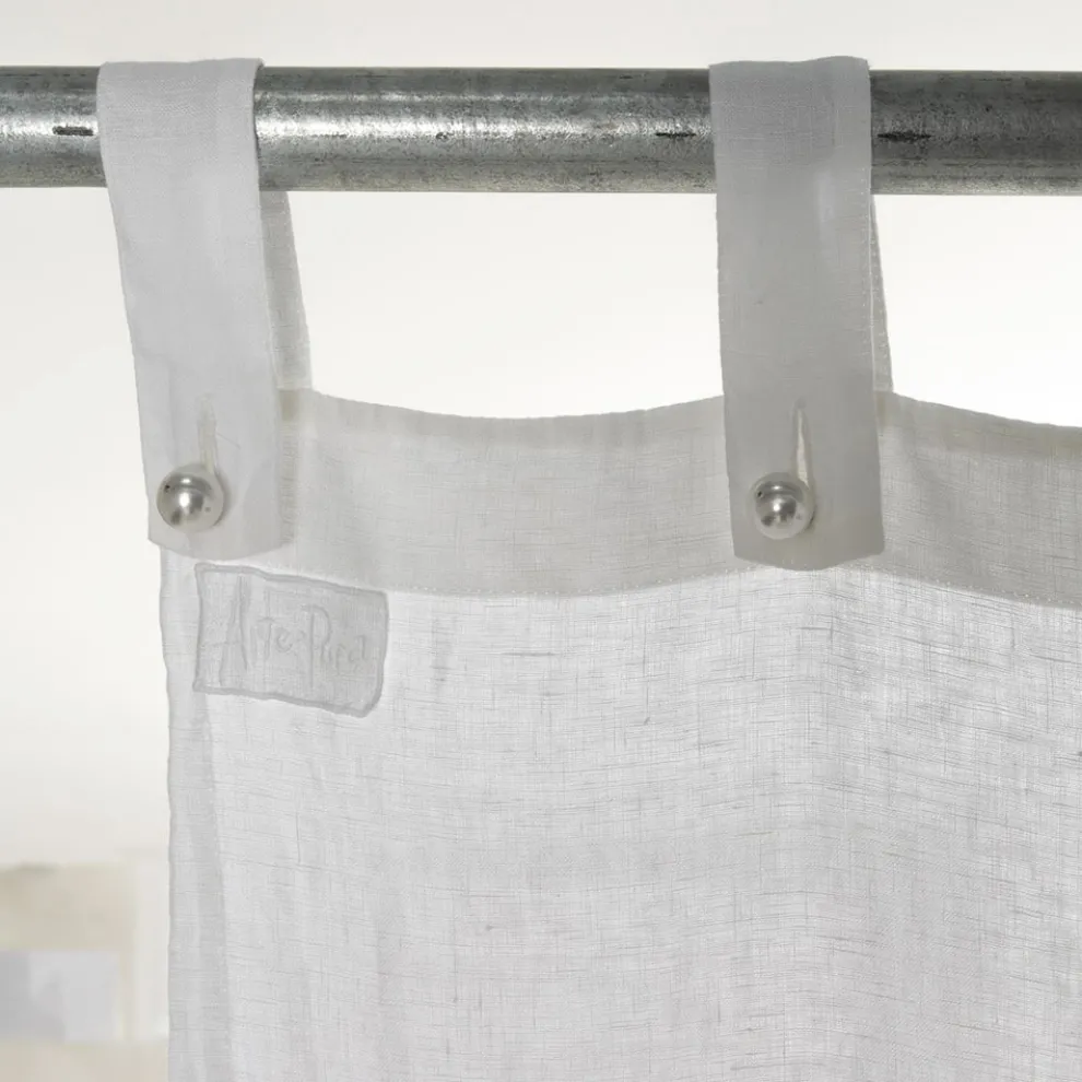 Weißer und heller Leinenvorhang mit zentraler Spitze, elegantes Design - Geogeo