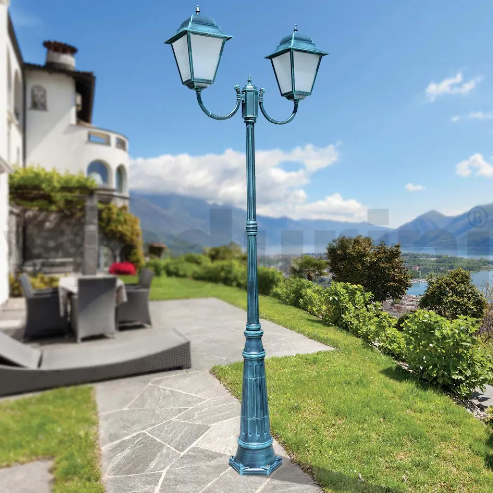 259 cm hohe Außenlampe aus Glas und Aluminiumdruckguss - Alchemist