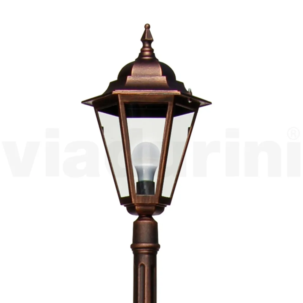 215 cm hohe Gartenlampe aus Glas und 5 Aluminiumausführungen - Pinako