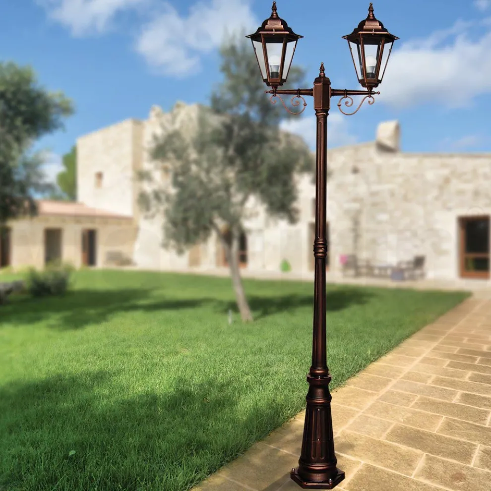 221 cm hohe Gartenlampe aus Glas und 5 Aluminiumausführungen - Pinako