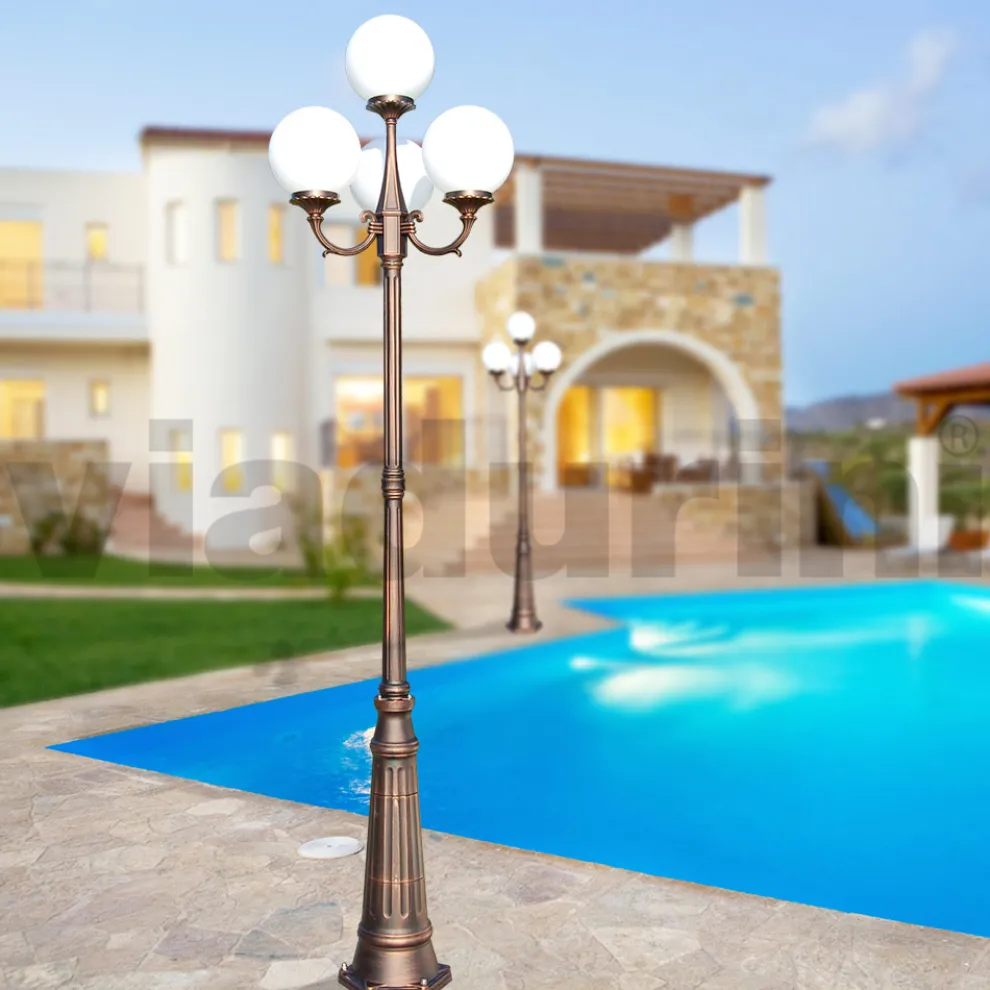 270 cm hohe Straßenlaterne aus schwarzem Acryl und Aluminium, hergestellt in Italien - Trovanero