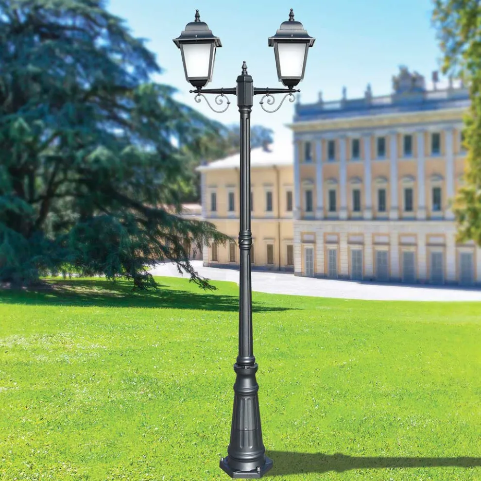 219 cm hohe Straßenlaterne aus Anthrazitglas und Aluminium Made in Italy - Scintilla