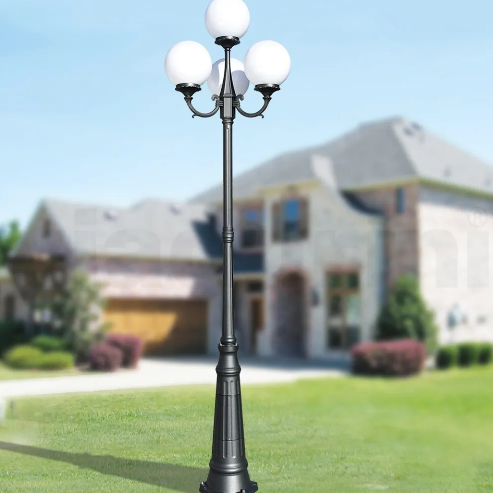 270 cm hohe Straßenlaterne aus Acryl und anthrazitfarbenem Aluminium. Hergestellt in Italien - Trovaantracite