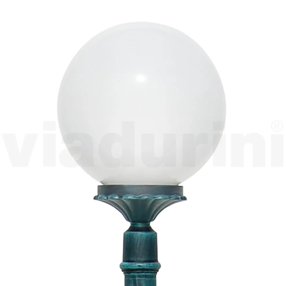 172 cm hohe Straßenlaterne aus schwarzem Acryl und Aluminium Made in Italy - Trovanero