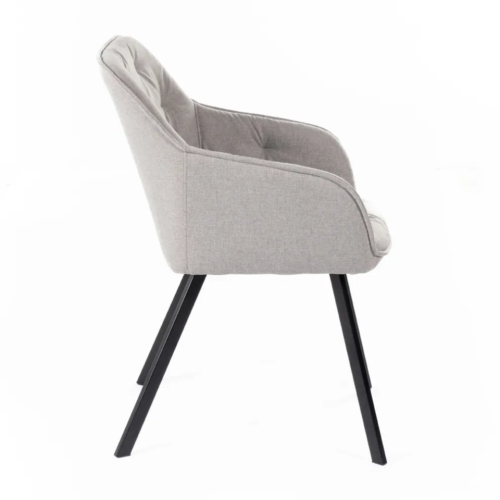 4 Wohnzimmerstühle mit Stoffsitz und Metallstruktur – Obst