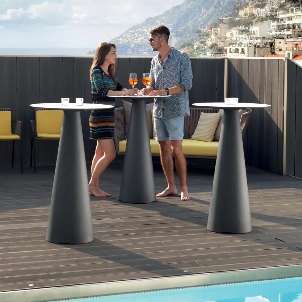 Garten-Couchtischgestell aus Polyethylen und HPL-Platte Made in Italy - Lucy